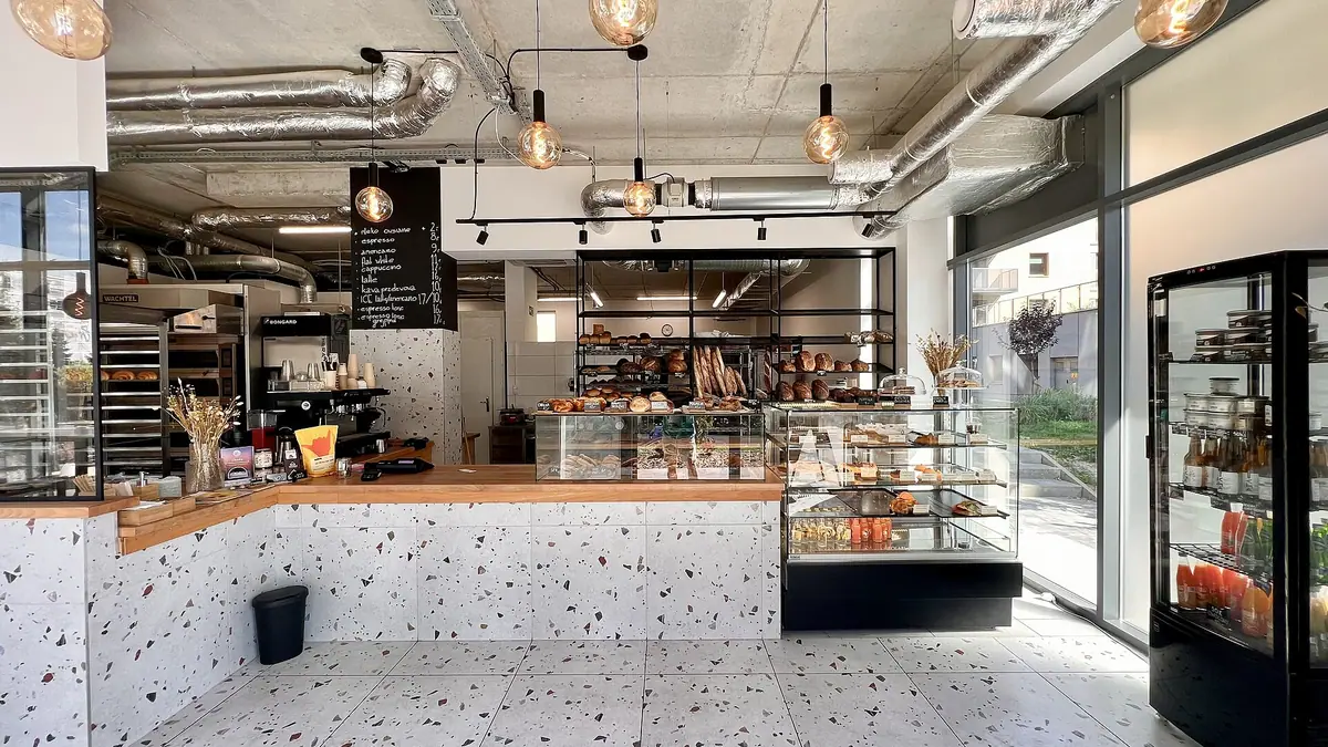 Beach's – bakery in Somercotes, Alfreton
